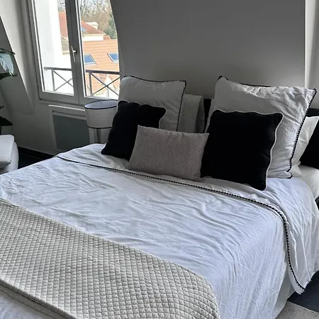 Apartment At Number 4 - Proche Roissy, Et Gare Pour Paris Villeparisis