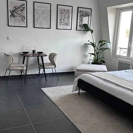 Apartment At Number 4 - Proche Roissy, Et Gare Pour Paris Villeparisis