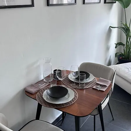 At Number 4 - Proche Roissy, Et Gare Pour Paris Apartment Villeparisis